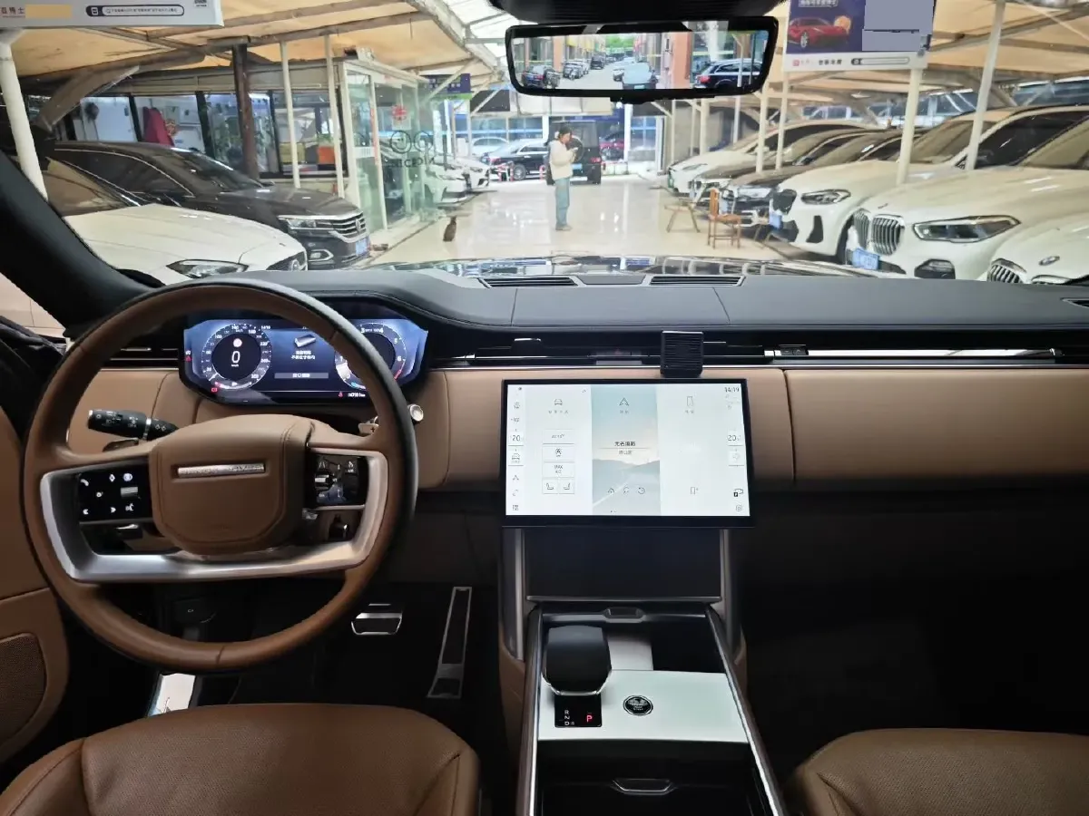 2024 Land Rover Range Rover 3.0T 400HP L6 8AT,autocango,china used car exporter,china ev exporter,chinese used car exporter,chinese used ev exporter