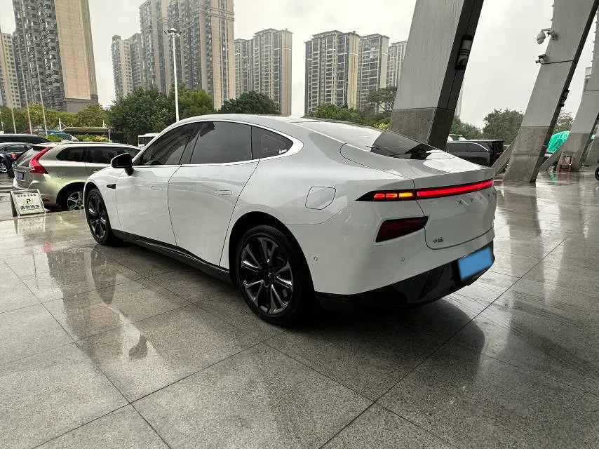2020 Xpeng P7 BEV 70.8KWH,autocango,china used car exporter,china ev exporter,chinese used car exporter,chinese used ev exporter
