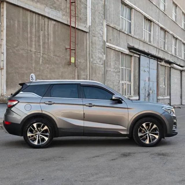 2018 Brilliance Auto V6 1.5T 150HP L4 7DCT,autocango,china used car exporter,china ev exporter,chinese used car exporter,chinese used ev exporter