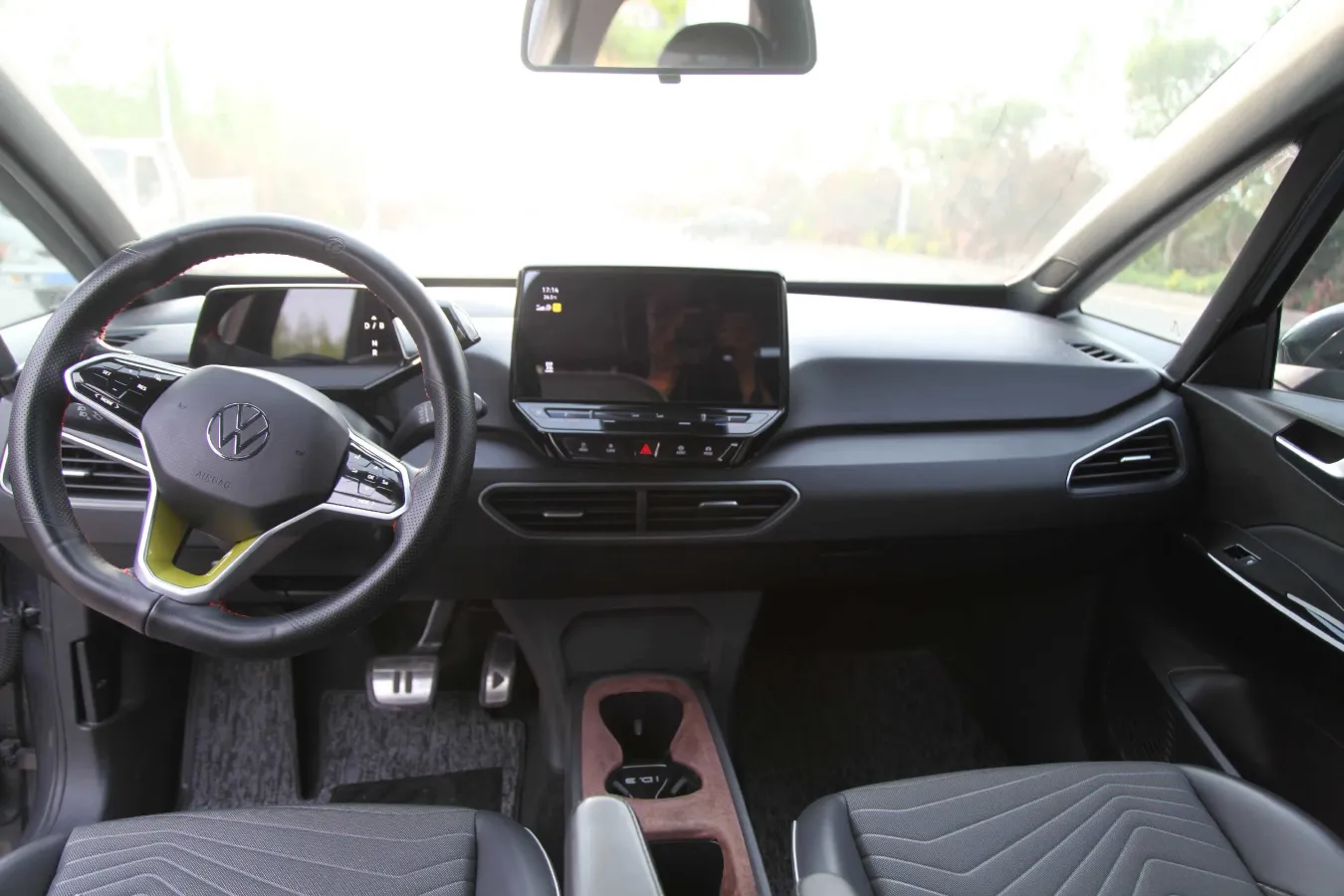 2022 Volkswagen ID.3 BEV 57.3KWH,autocango,china used car exporter,china ev exporter,chinese used car exporter,chinese used ev exporter