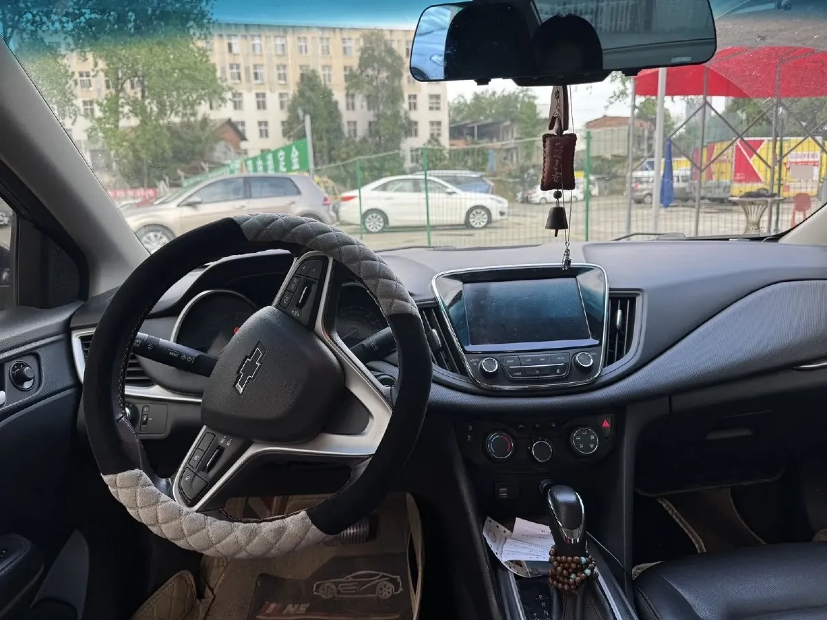 2019 Chevrolet Monza 1.0T 125HP L3 6DCT,autocango,china used car exporter,china ev exporter,chinese used car exporter,chinese used ev exporter