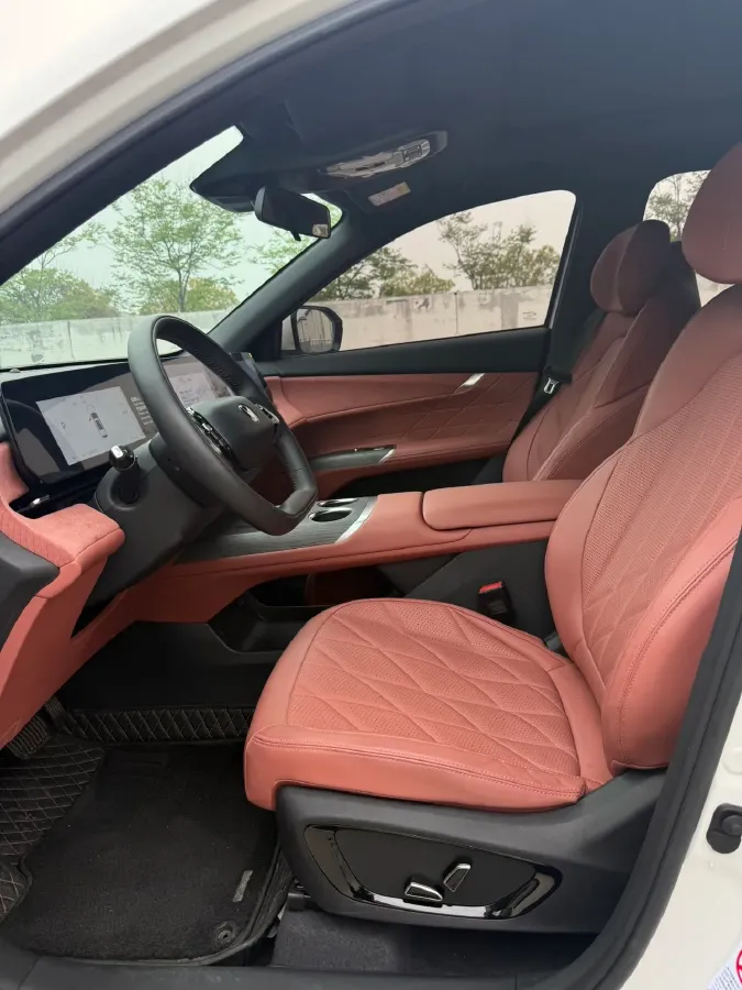 2025 ChangAn CS75 Plus 2.0T 233HP L4 8AT,autocango,china used car exporter,china ev exporter,chinese used car exporter,chinese used ev exporter