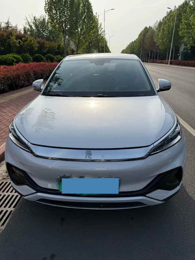 2022 Hycan Z03 BEV 64.23KWH,autocango,china used car exporter,china ev exporter,chinese used car exporter,chinese used ev exporter