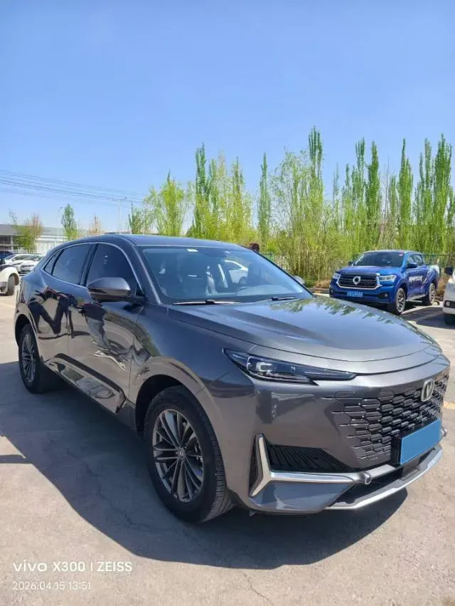 2021 ChangAn CS75 Plus 1.5T 178HP L4 6AT,autocango,china used car exporter,china ev exporter,chinese used car exporter,chinese used ev exporter