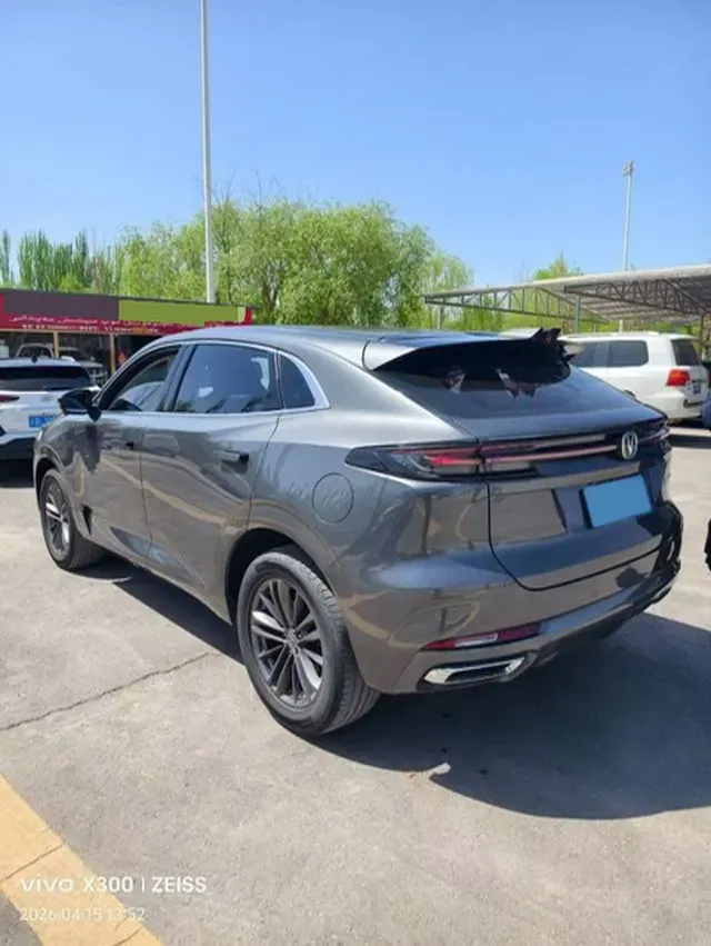 2021 ChangAn CS75 Plus 1.5T 178HP L4 6AT,autocango,china used car exporter,china ev exporter,chinese used car exporter,chinese used ev exporter