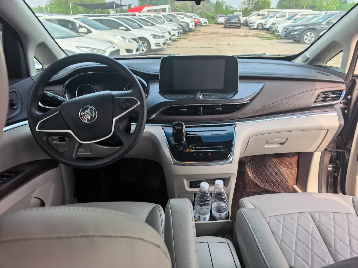 2023 Buick GL8 2.0T 237HP L4 9AT,autocango,china used car exporter,china ev exporter,chinese used car exporter,chinese used ev exporter