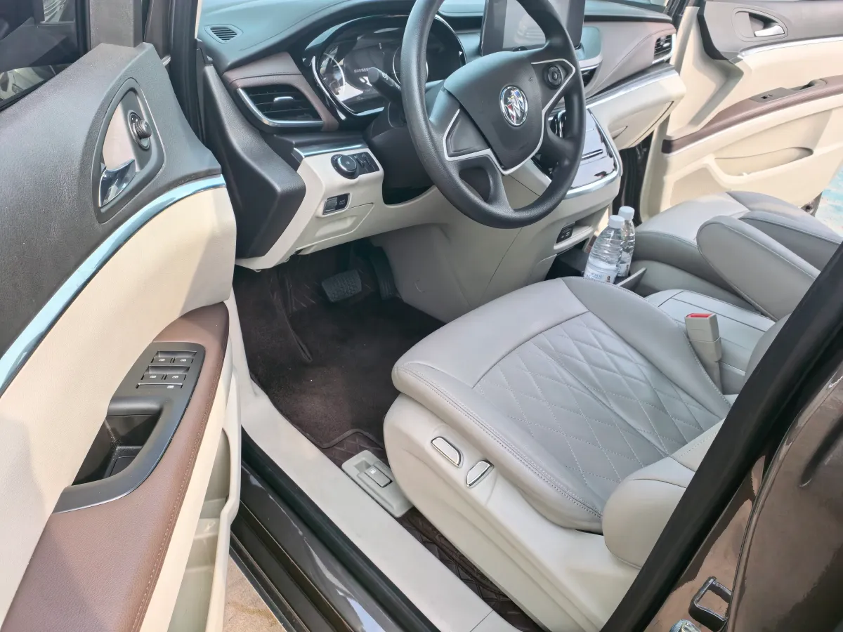 2023 Buick GL8 2.0T 237HP L4 9AT,autocango,china used car exporter,china ev exporter,chinese used car exporter,chinese used ev exporter