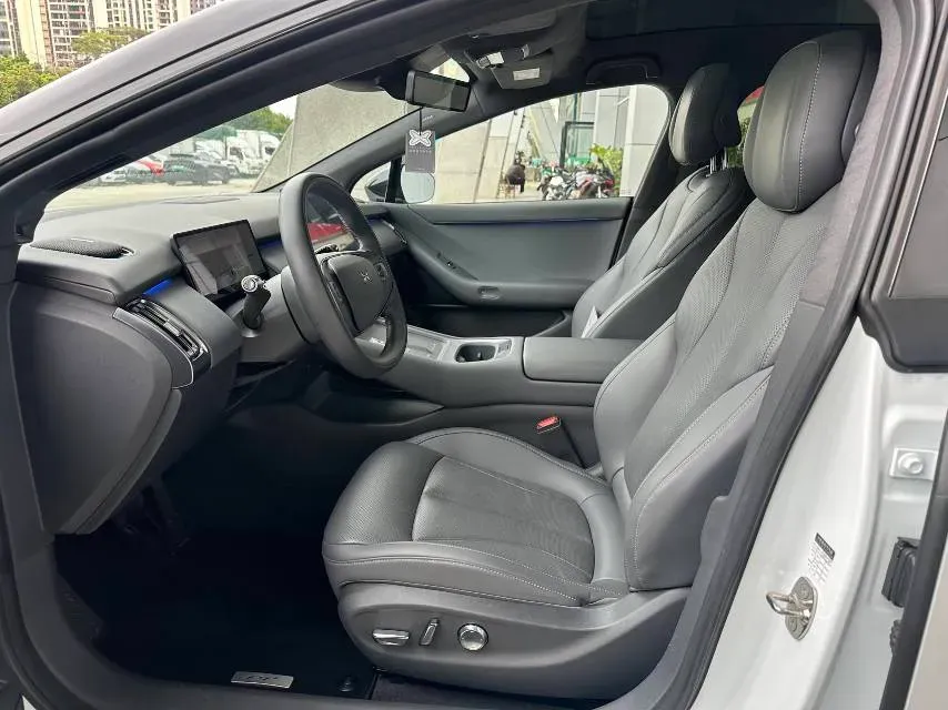 2024 Xpeng P7+ BEV 60.7KWH,autocango,china used car exporter,china ev exporter,chinese used car exporter,chinese used ev exporter