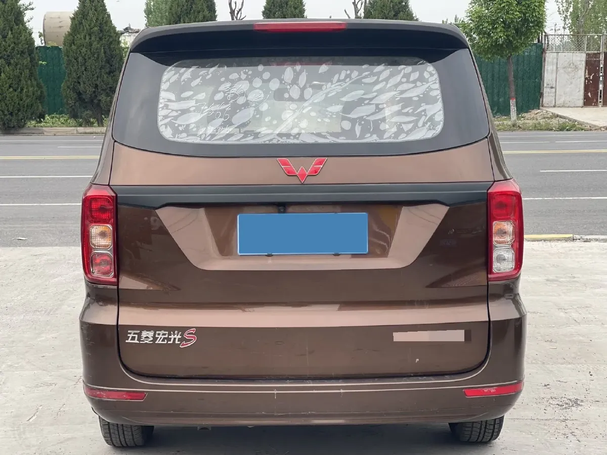 2019 WuLing HongGuang 1.5L 99HP L4 6MT,autocango,china used car exporter,china ev exporter,chinese used car exporter,chinese used ev exporter