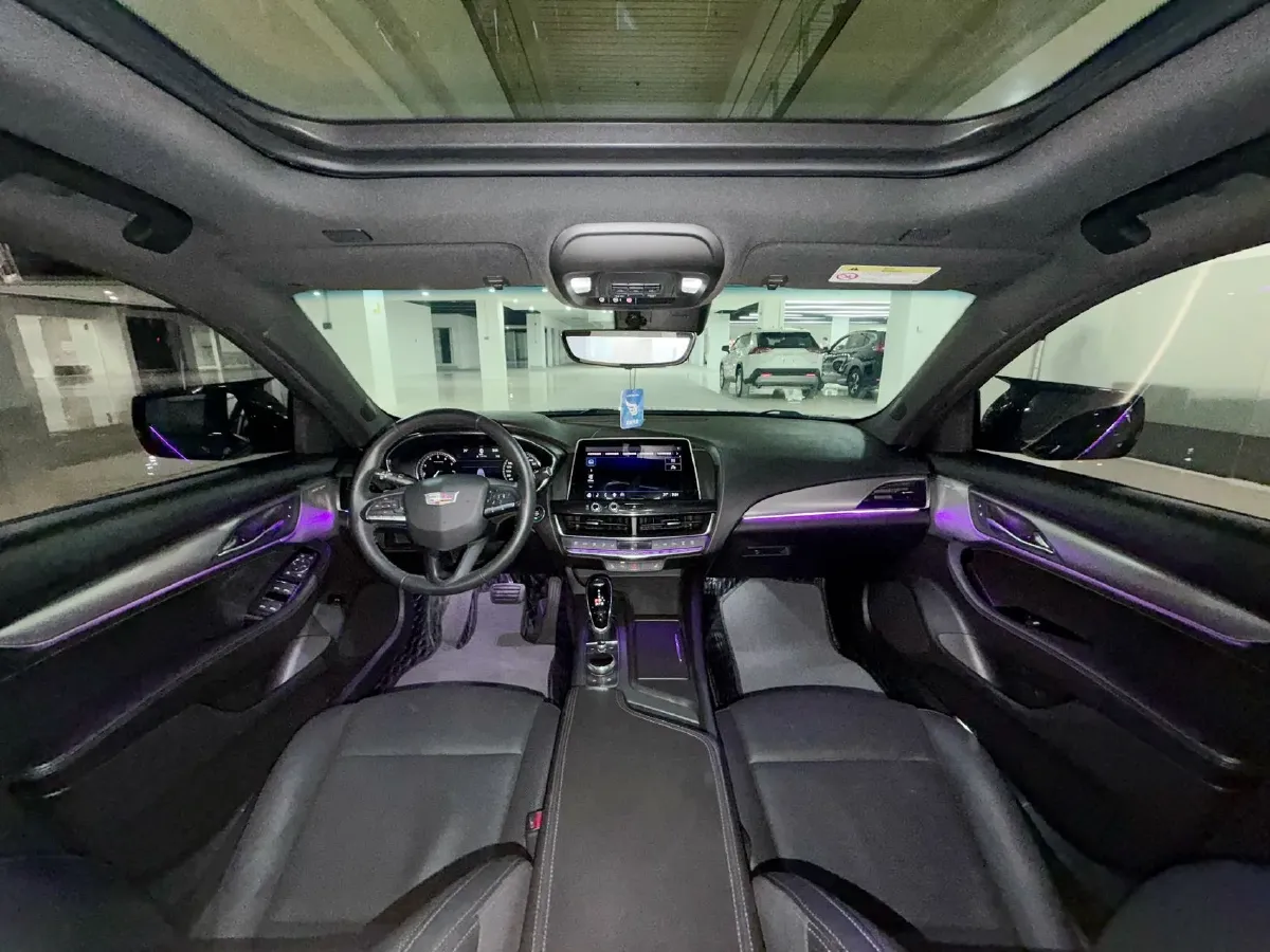 2021 Cadillac CT5 2.0T 237HP L4 10AT,autocango,china used car exporter,china ev exporter,chinese used car exporter,chinese used ev exporter