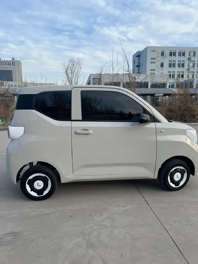 2025 WuLing HongGuang MINI EV BEV 16.2KWH,autocango,china used car exporter,china ev exporter,chinese used car exporter,chinese used ev exporter