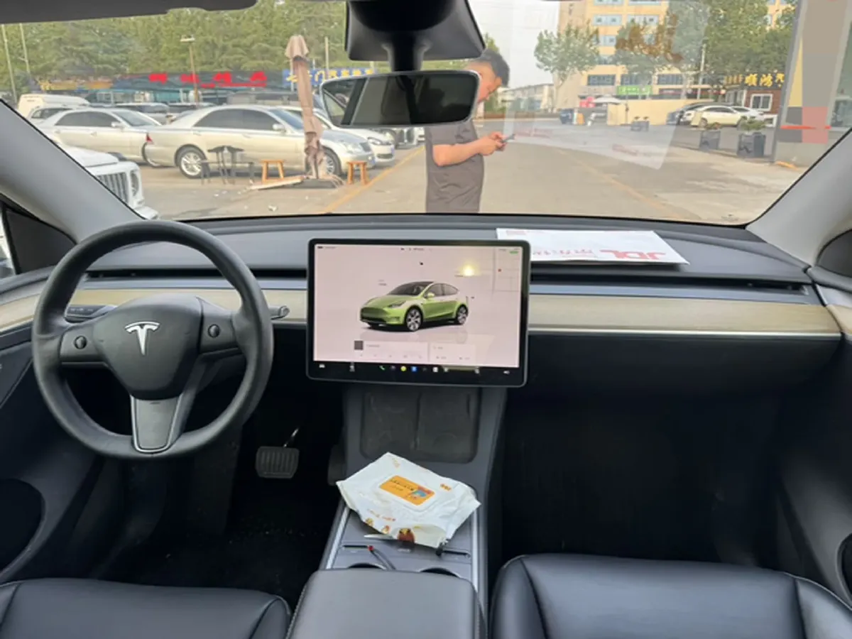 2022 Tesla Model Y BEV 60KWH,autocango,china used car exporter,china ev exporter,chinese used car exporter,chinese used ev exporter