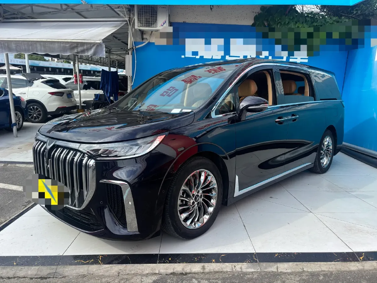 2022 Voyah Dream 1.5T 136HP L4 PHEV 25.57KWH,autocango,china used car exporter,china ev exporter,chinese used car exporter,chinese used ev exporter