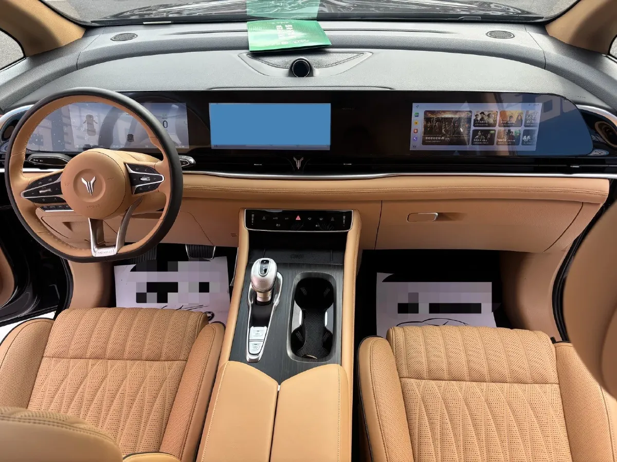 2022 Voyah Dream 1.5T 136HP L4 PHEV 25.57KWH,autocango,china used car exporter,china ev exporter,chinese used car exporter,chinese used ev exporter