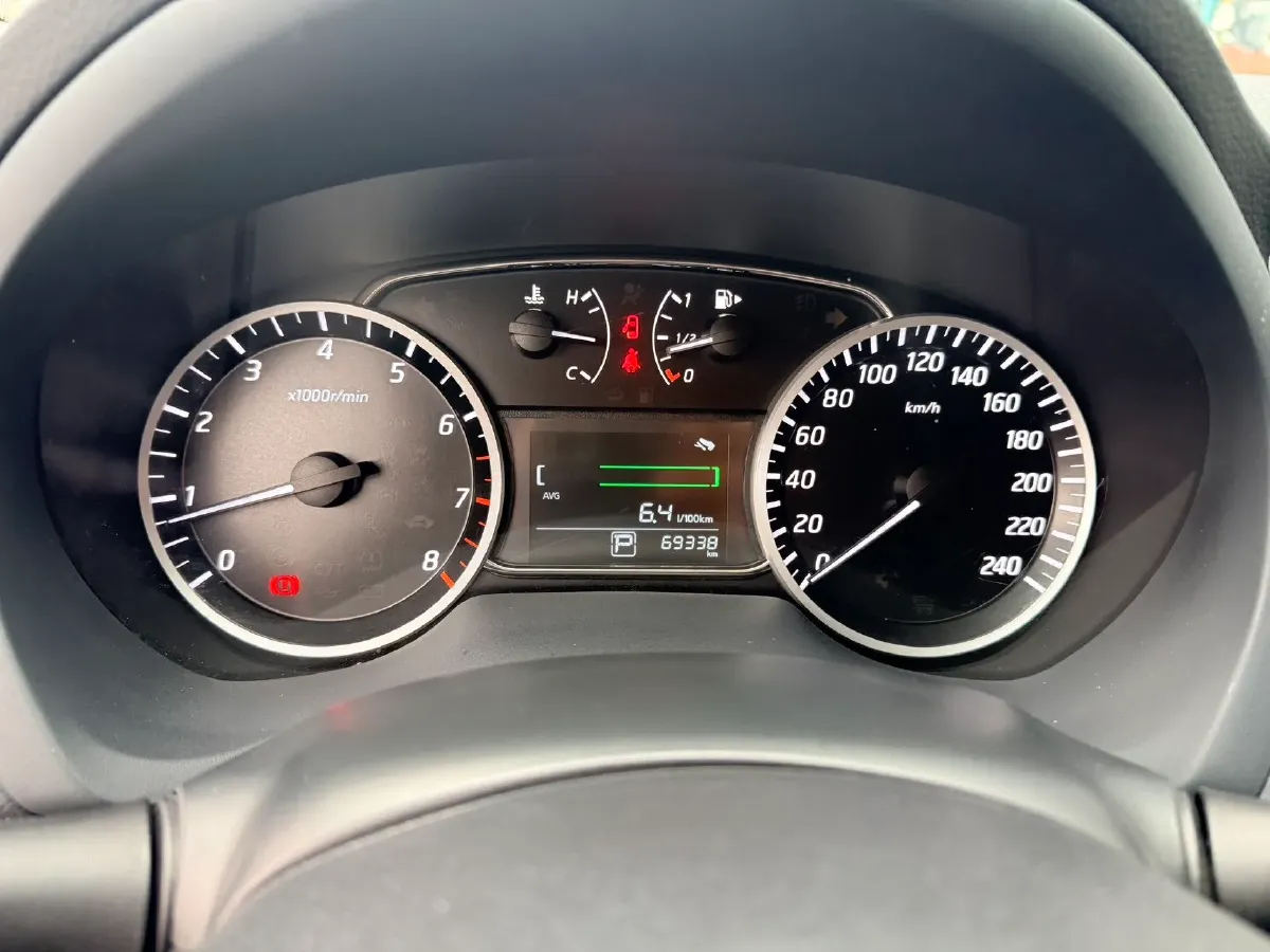 2021 Nissan Sylphy 1.6L 122HP L4 CVT,autocango,china used car exporter,china ev exporter,chinese used car exporter,chinese used ev exporter