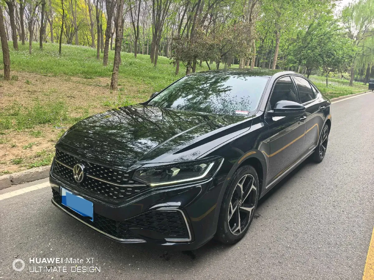 2024 Volkswagen Passat 2.0T 186HP L4 7DCT,autocango,china used car exporter,china ev exporter,chinese used car exporter,chinese used ev exporter