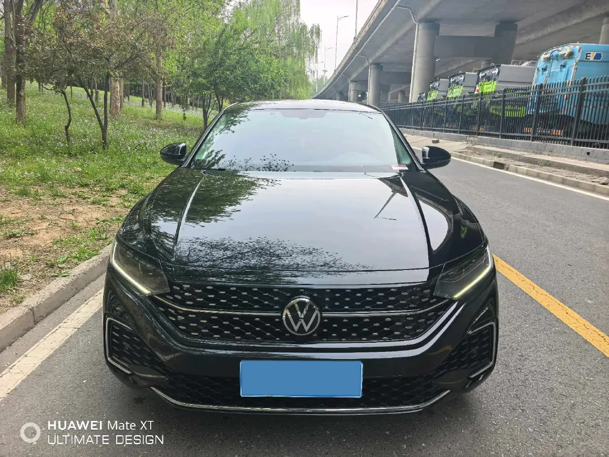 2024 Volkswagen Passat 2.0T 186HP L4 7DCT,autocango,china used car exporter,china ev exporter,chinese used car exporter,chinese used ev exporter