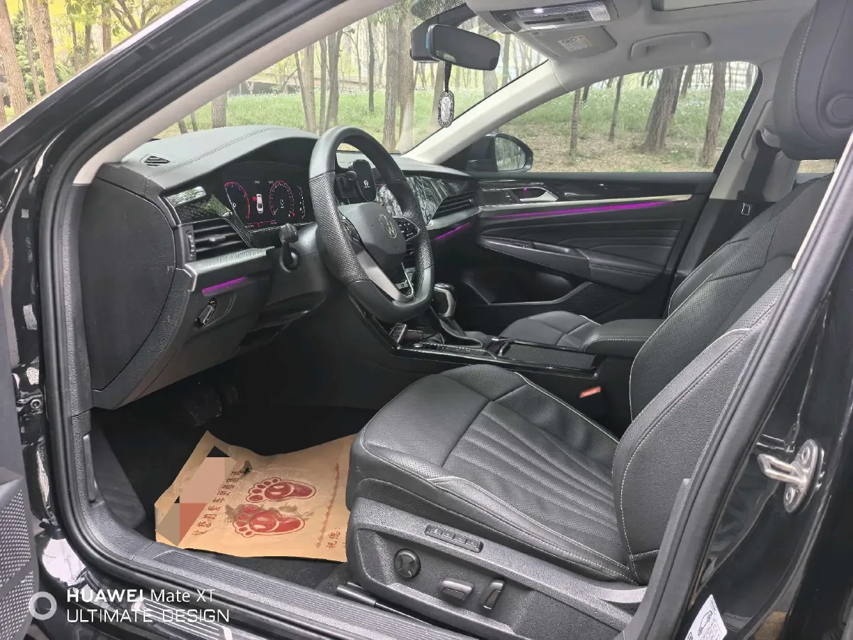 2024 Volkswagen Passat 2.0T 186HP L4 7DCT,autocango,china used car exporter,china ev exporter,chinese used car exporter,chinese used ev exporter