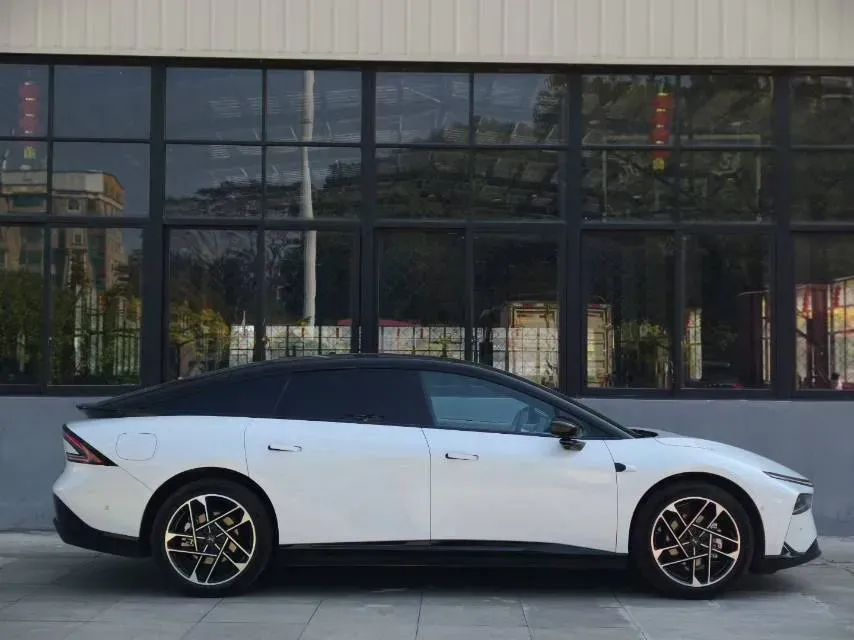 2024 Xpeng P7+ BEV 60.7KWH,autocango,china used car exporter,china ev exporter,chinese used car exporter,chinese used ev exporter