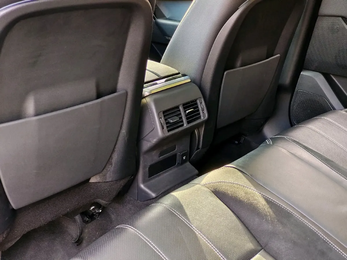 2020 Land Rover Range Rover Velar 3.0T 340HP V6 8AT,autocango,china used car exporter,china ev exporter,chinese used car exporter,chinese used ev exporter