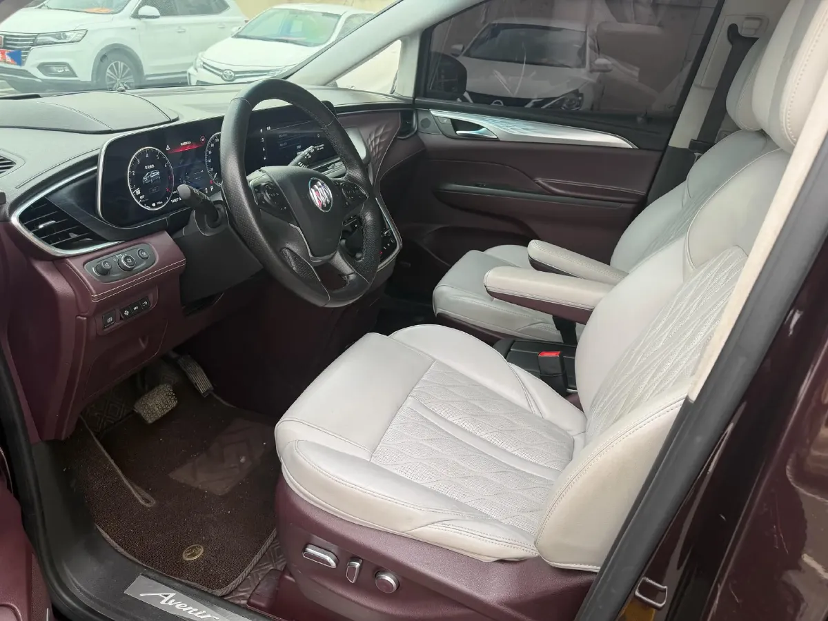 2022 Buick GL8 2.0T 237HP L4 9AT,autocango,china used car exporter,china ev exporter,chinese used car exporter,chinese used ev exporter