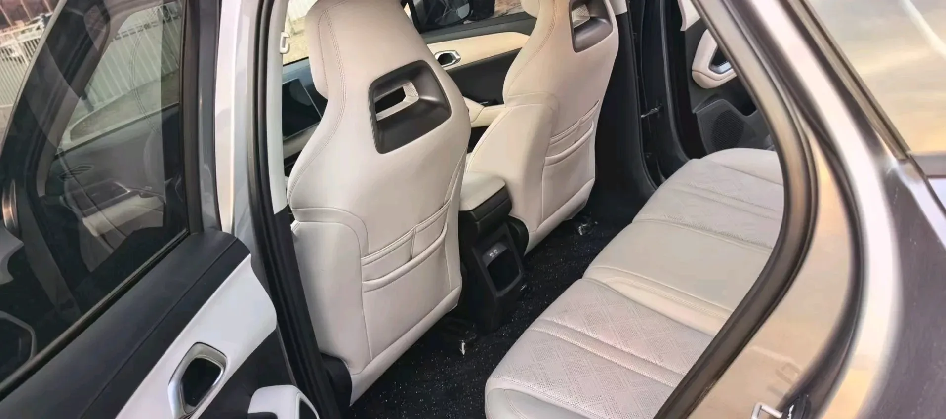 2024 BYD YuanUP BEV 45.12KWH,autocango,china used car exporter,china ev exporter,chinese used car exporter,chinese used ev exporter