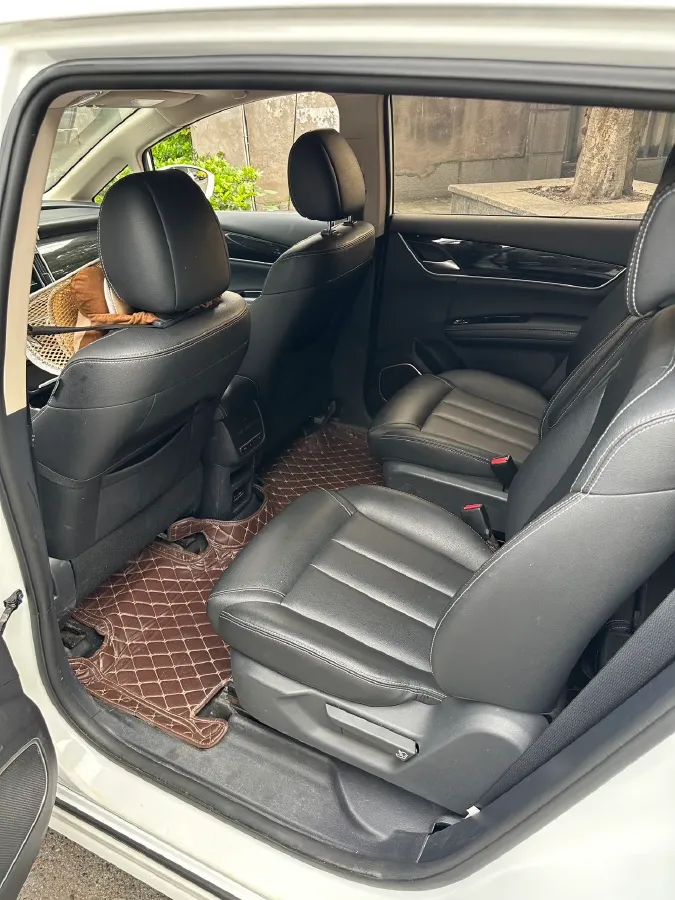 2018 BYD Song MAX 1.5T 154HP L4 6MT,autocango,china used car exporter,china ev exporter,chinese used car exporter,chinese used ev exporter