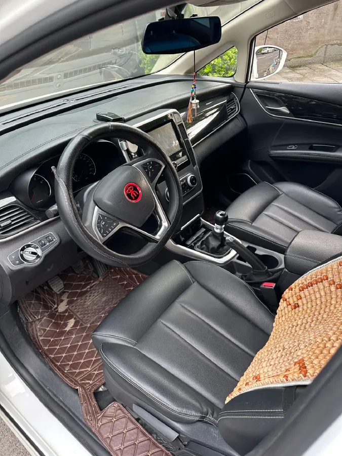 2018 BYD Song MAX 1.5T 154HP L4 6MT,autocango,china used car exporter,china ev exporter,chinese used car exporter,chinese used ev exporter