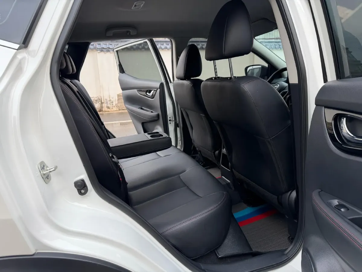 2022 Nissan Qashqai 2.0L 151HP L4 CVT,autocango,china used car exporter,china ev exporter,chinese used car exporter,chinese used ev exporter