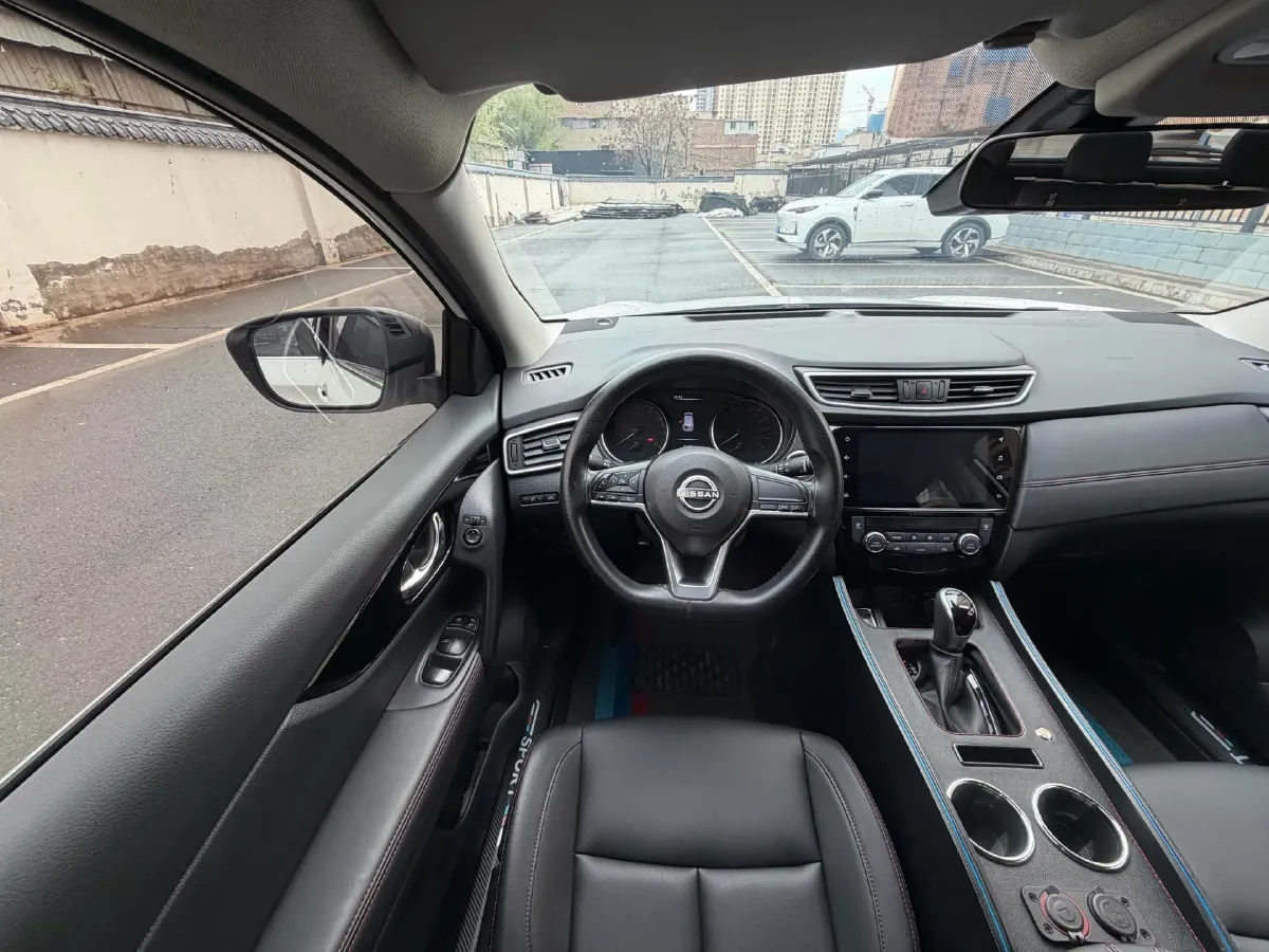 2022 Nissan Qashqai 2.0L 151HP L4 CVT,autocango,china used car exporter,china ev exporter,chinese used car exporter,chinese used ev exporter