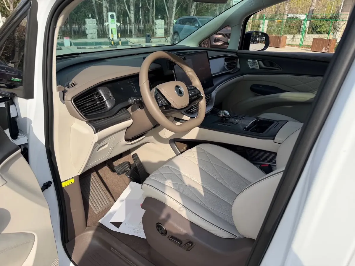 2022 Honda Odyssey 2.0L 146HP L4 E-CVT Hybrid,autocango,china used car exporter,china ev exporter,chinese used car exporter,chinese used ev exporter