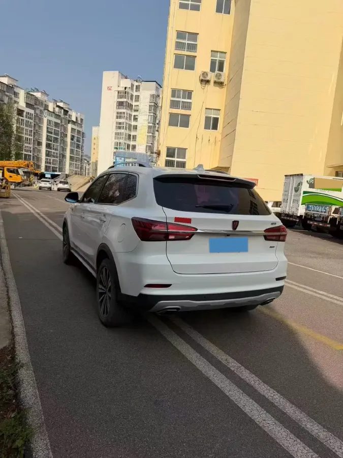 2019 Roewe i6 1.5T 169HP L4 7DCT,autocango,china used car exporter,china ev exporter,chinese used car exporter,chinese used ev exporter