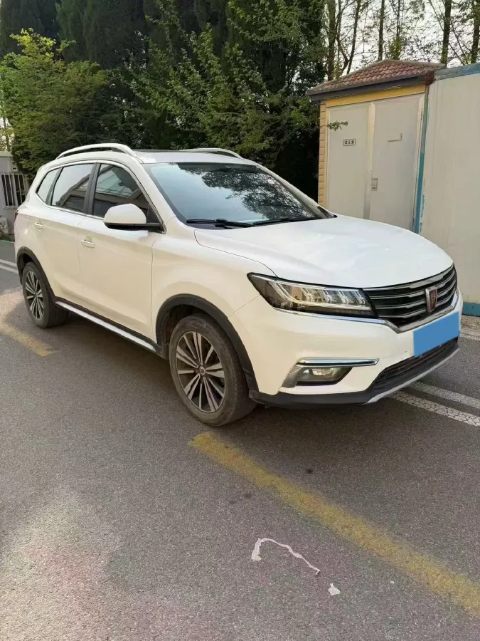 2019 Roewe i6 1.5T 169HP L4 7DCT,autocango,china used car exporter,china ev exporter,chinese used car exporter,chinese used ev exporter