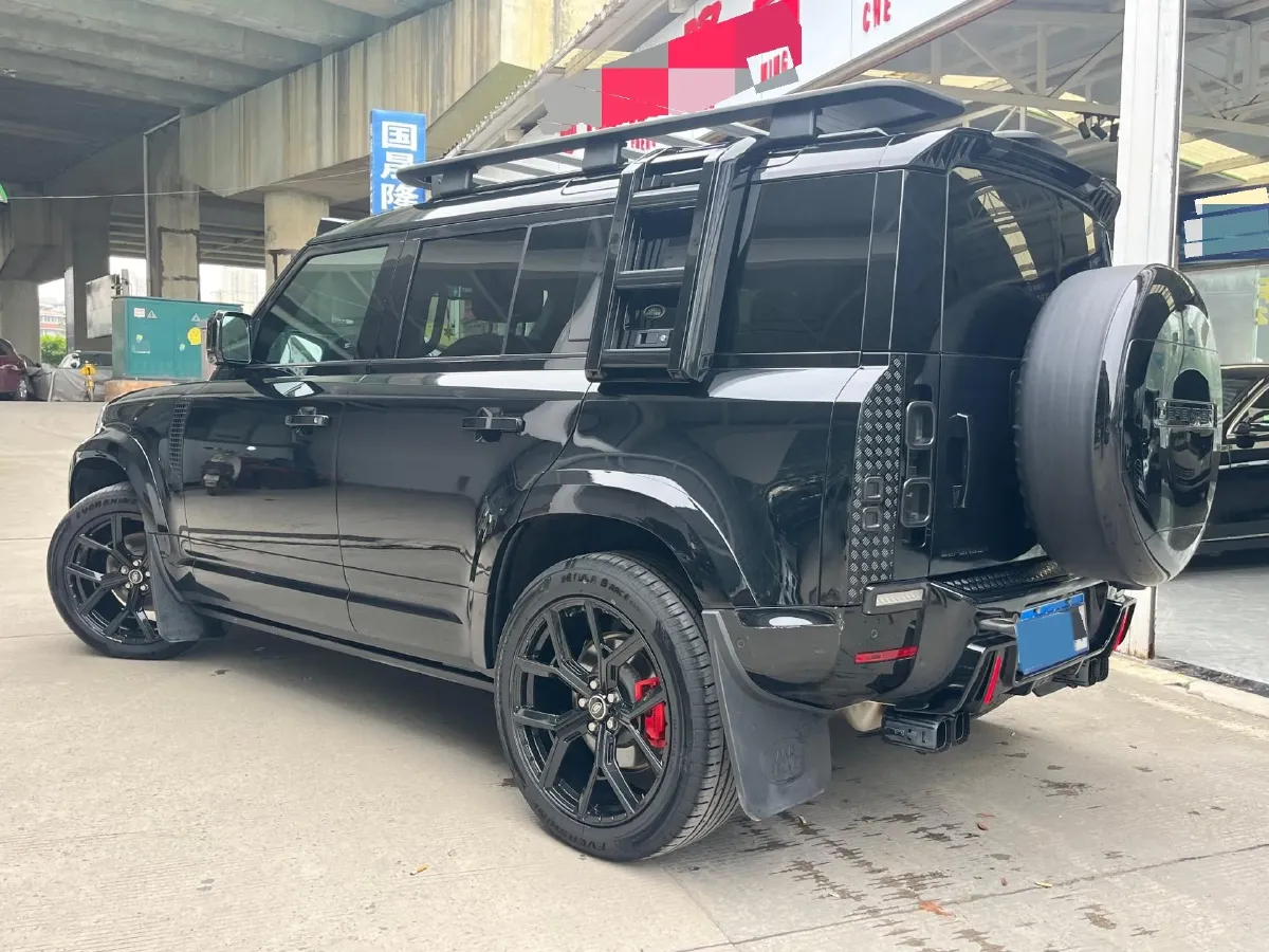 2023 Land Rover Defender 3.0T 400HP L6 8AT,autocango,china used car exporter,china ev exporter,chinese used car exporter,chinese used ev exporter