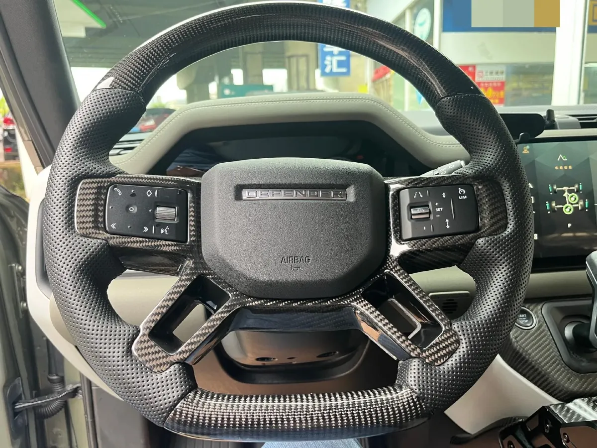 2023 Land Rover Defender 3.0T 400HP L6 8AT,autocango,china used car exporter,china ev exporter,chinese used car exporter,chinese used ev exporter