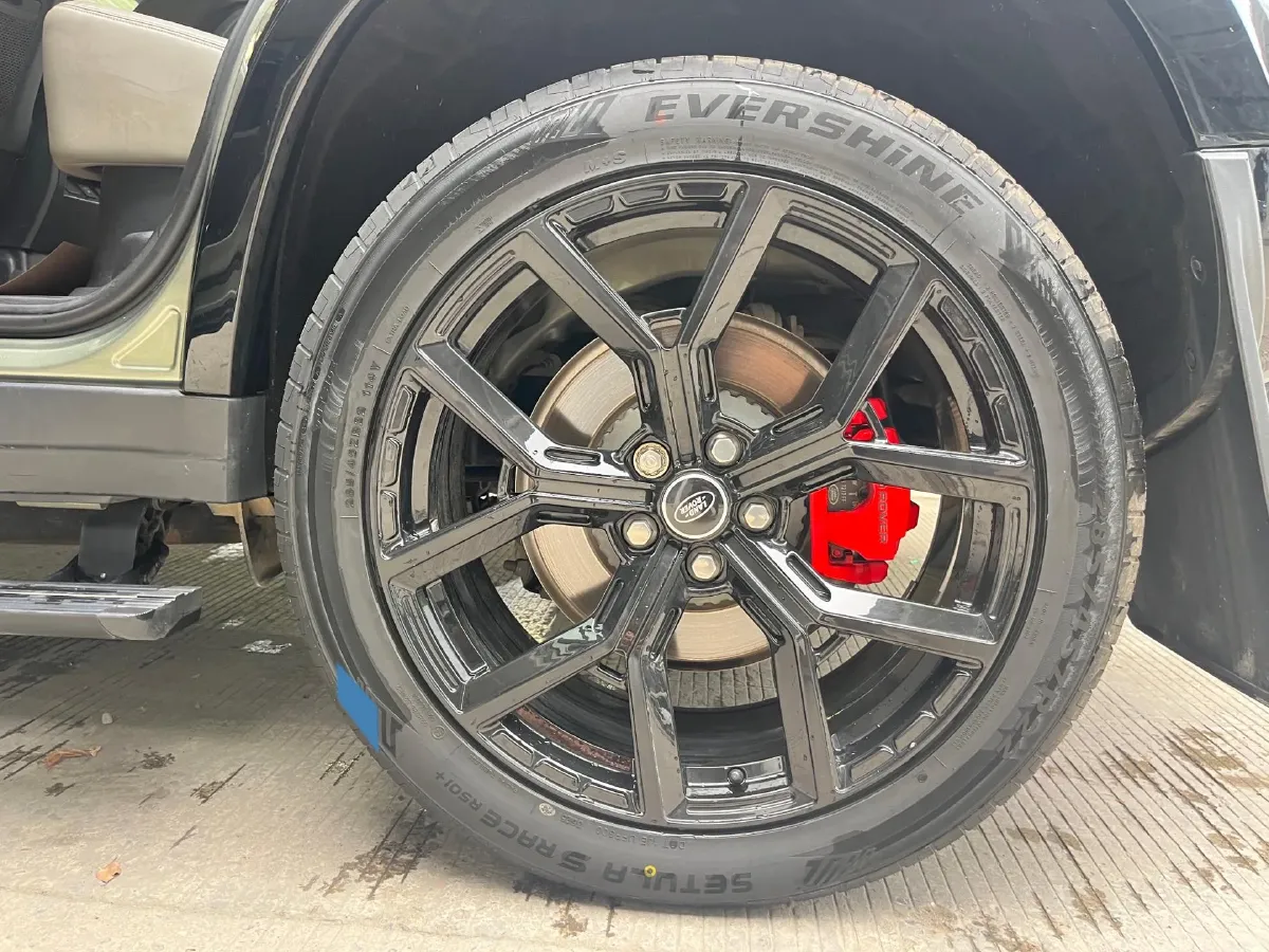 2023 Land Rover Defender 3.0T 400HP L6 8AT,autocango,china used car exporter,china ev exporter,chinese used car exporter,chinese used ev exporter