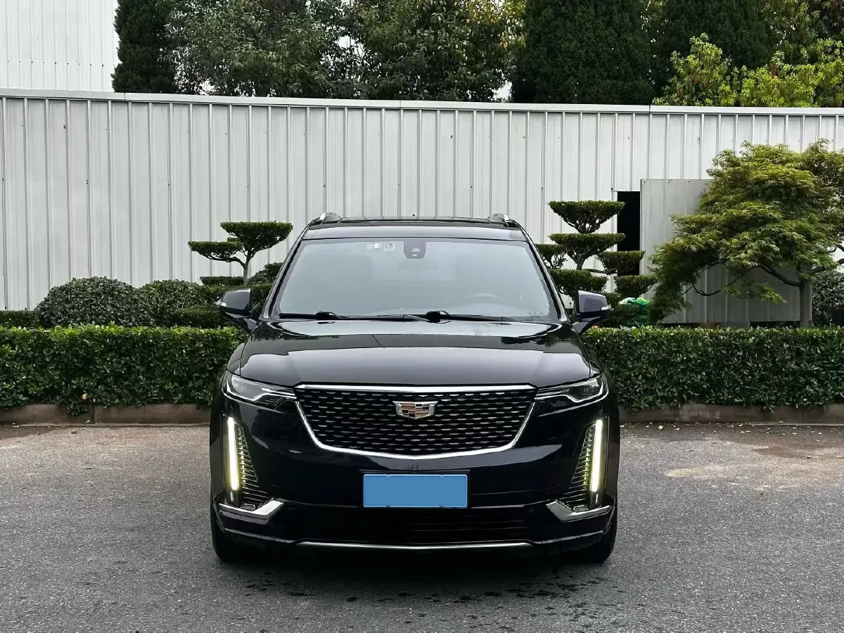 2021 Cadillac XT6 2.0T 237HP L4 9AT,autocango,china used car exporter,china ev exporter,chinese used car exporter,chinese used ev exporter