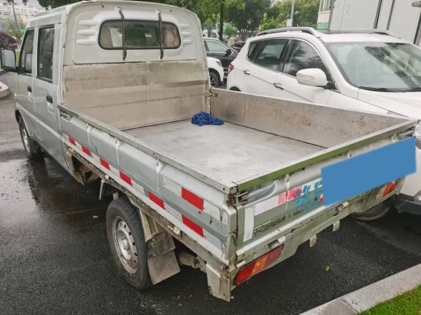 2021 WuLing RongGuang Mini Truck 1.5L 99HP L4 5MT,autocango,china used car exporter,china ev exporter,chinese used car exporter,chinese used ev exporter
