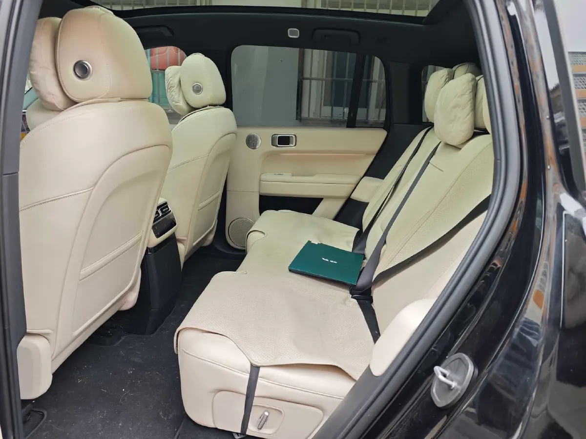 2024 Li L6 Range Extended 154HP L4 REEV 36.8KWH,autocango,china used car exporter,china ev exporter,chinese used car exporter,chinese used ev exporter