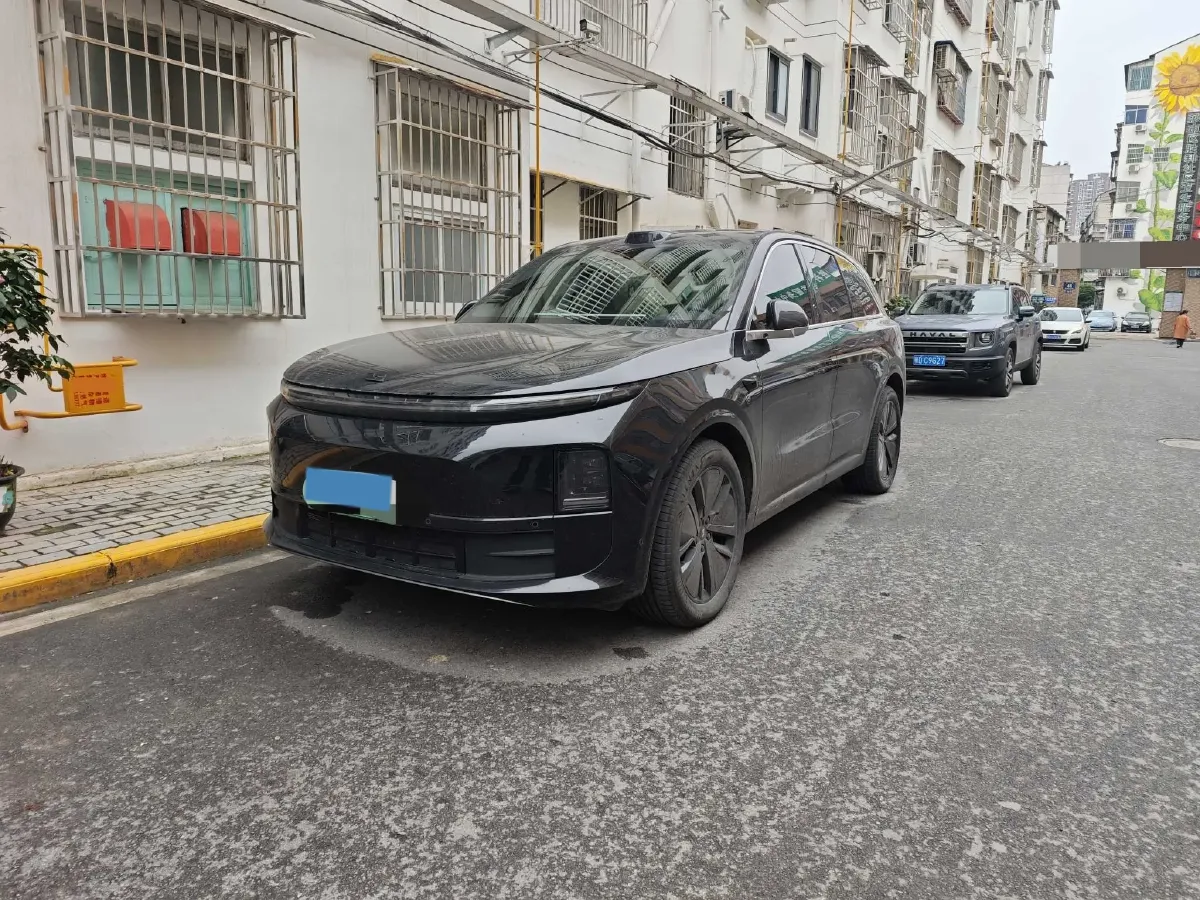 2024 Li L6 Range Extended 154HP L4 REEV 36.8KWH,autocango,china used car exporter,china ev exporter,chinese used car exporter,chinese used ev exporter