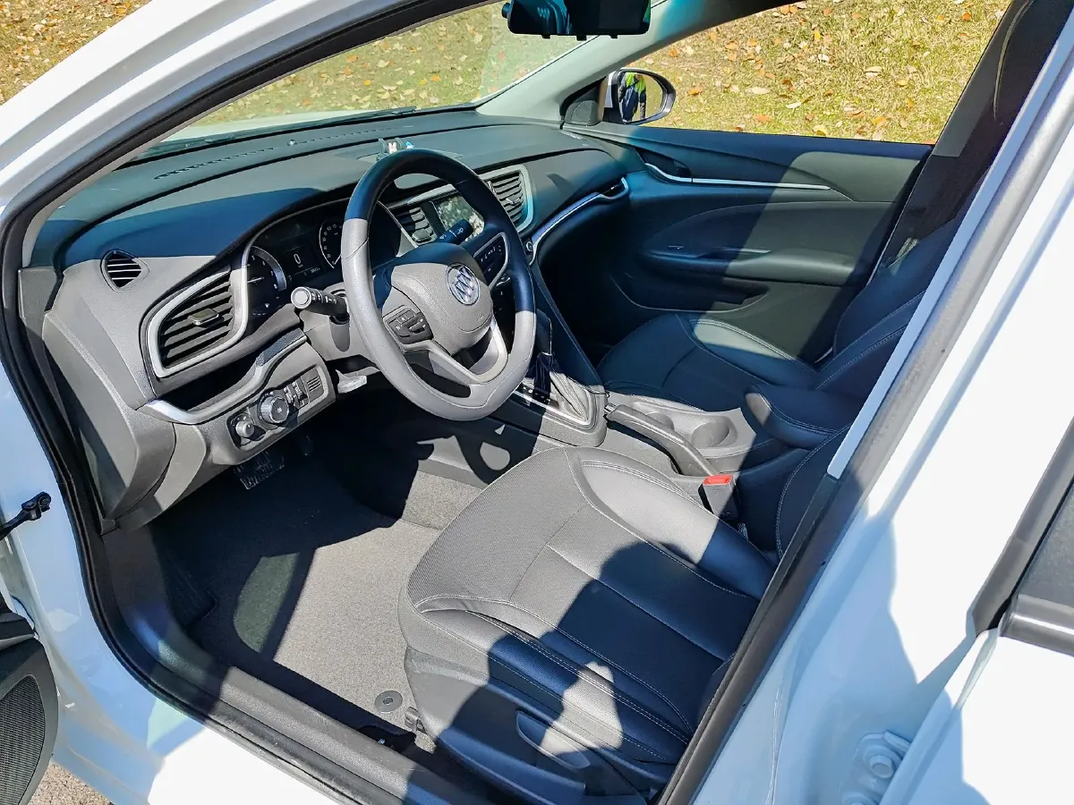 2021 Buick Excelle 1.5L 113HP L4 6AT,autocango,china used car exporter,china ev exporter,chinese used car exporter,chinese used ev exporter