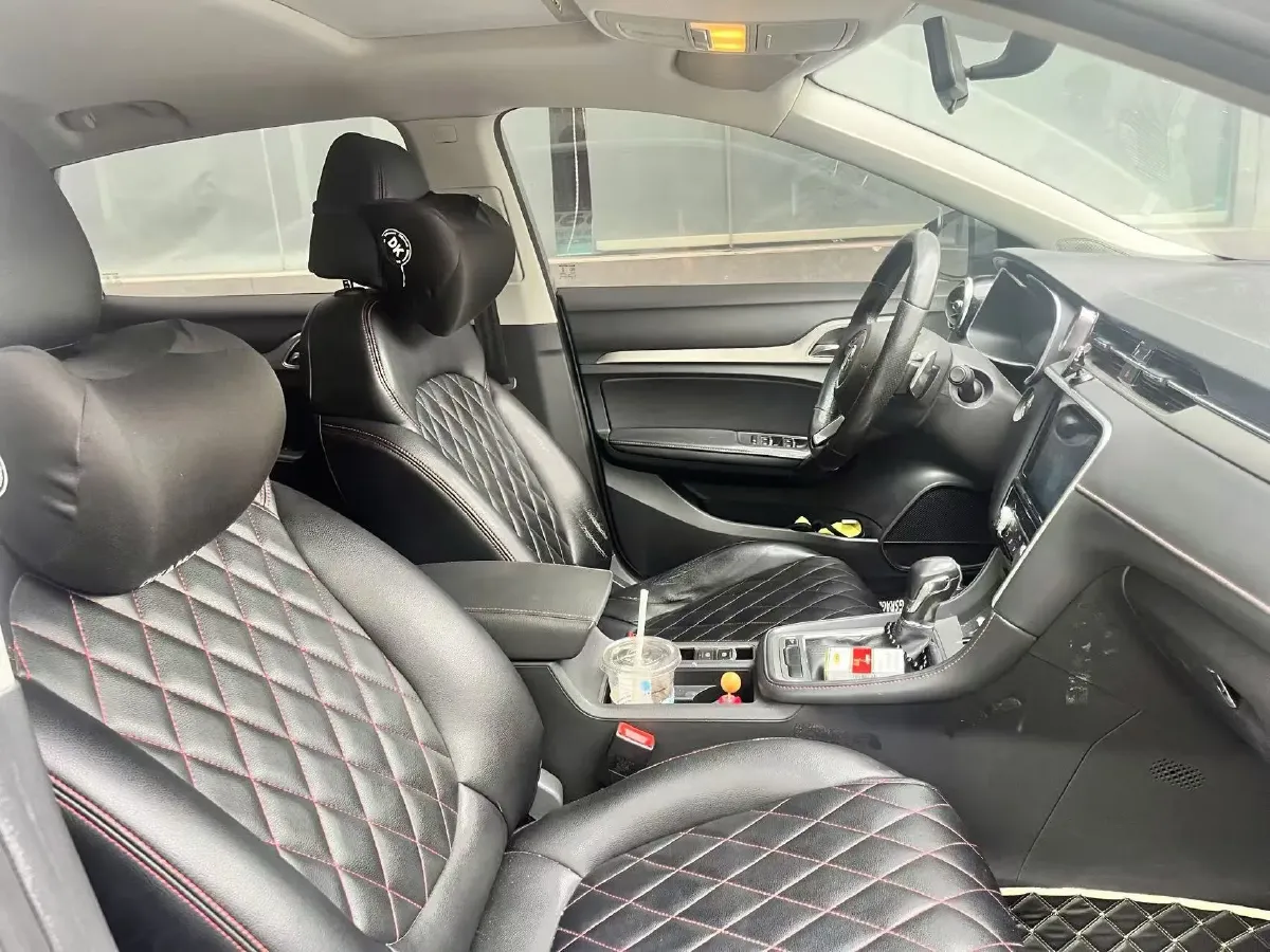 2019 MAXUS D60 1.5T 169HP L4 7DCT,autocango,china used car exporter,china ev exporter,chinese used car exporter,chinese used ev exporter