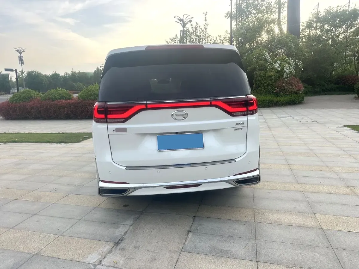2021 GAC Trumpchi M8 2.0T 252HP L4 8AT,autocango,china used car exporter,china ev exporter,chinese used car exporter,chinese used ev exporter