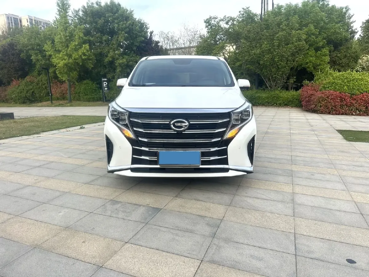 2021 GAC Trumpchi M8 2.0T 252HP L4 8AT,autocango,china used car exporter,china ev exporter,chinese used car exporter,chinese used ev exporter