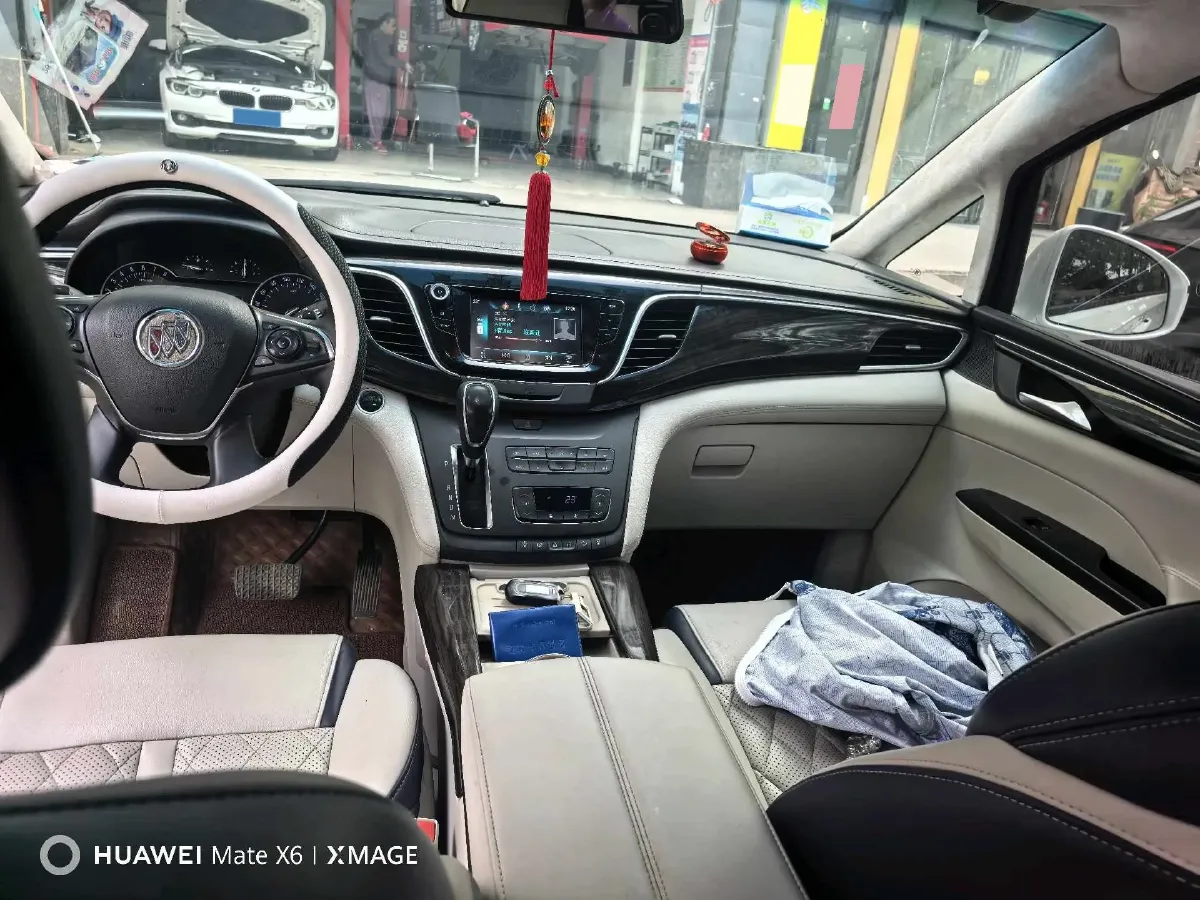 2018 Buick GL8 2.0T 260HP L4 6AT,autocango,china used car exporter,china ev exporter,chinese used car exporter,chinese used ev exporter