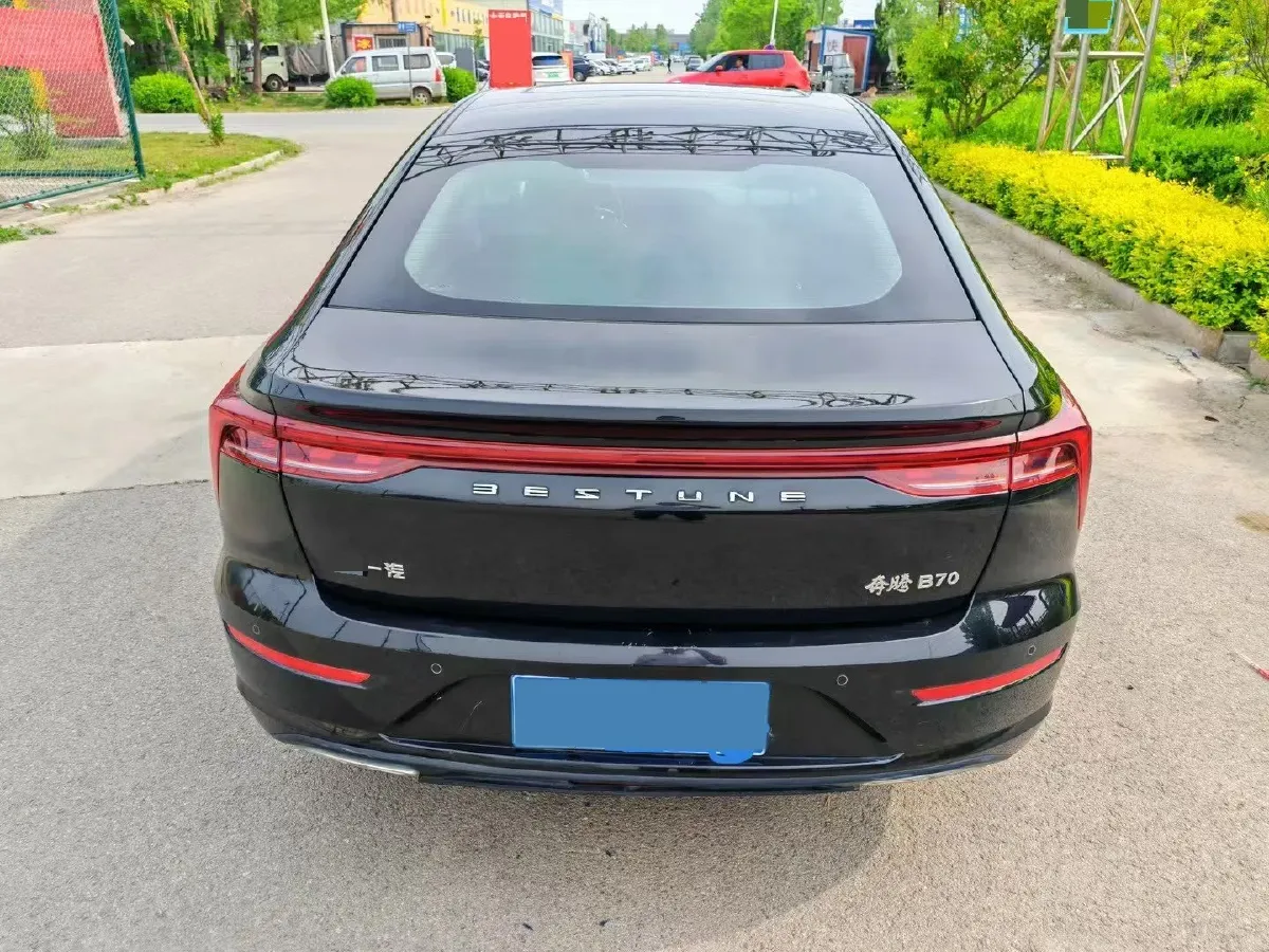 2021 Bestune B70 1.5T 169HP L4 7DCT,autocango,china used car exporter,china ev exporter,chinese used car exporter,chinese used ev exporter