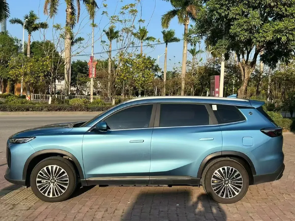 2025 Chery Tiggo 8 Plus 2.0T 254HP L4 8AT,autocango,china used car exporter,china ev exporter,chinese used car exporter,chinese used ev exporter
