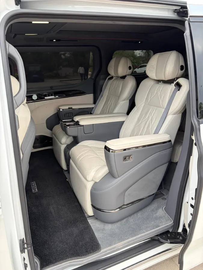 2024 Zeekr 009 BEV 108KWH,autocango,china used car exporter,china ev exporter,chinese used car exporter,chinese used ev exporter