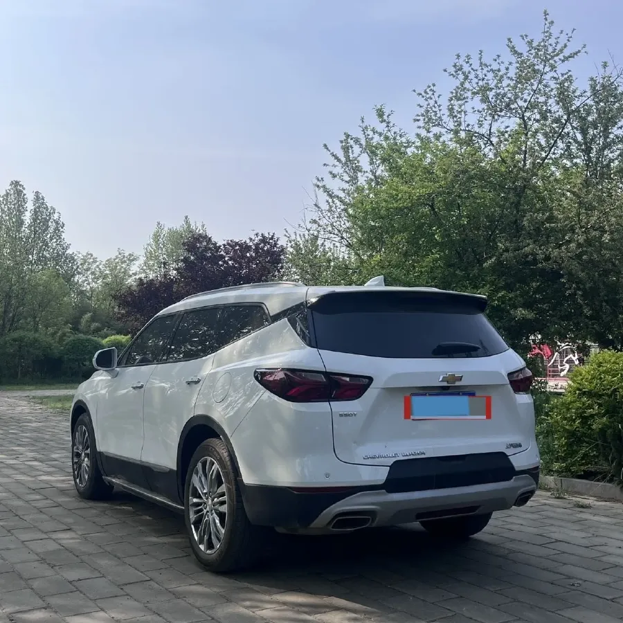 2021 BMW 3 Series 2.0T 156HP L4 8AT,autocango,china used car exporter,china ev exporter,chinese used car exporter,chinese used ev exporter