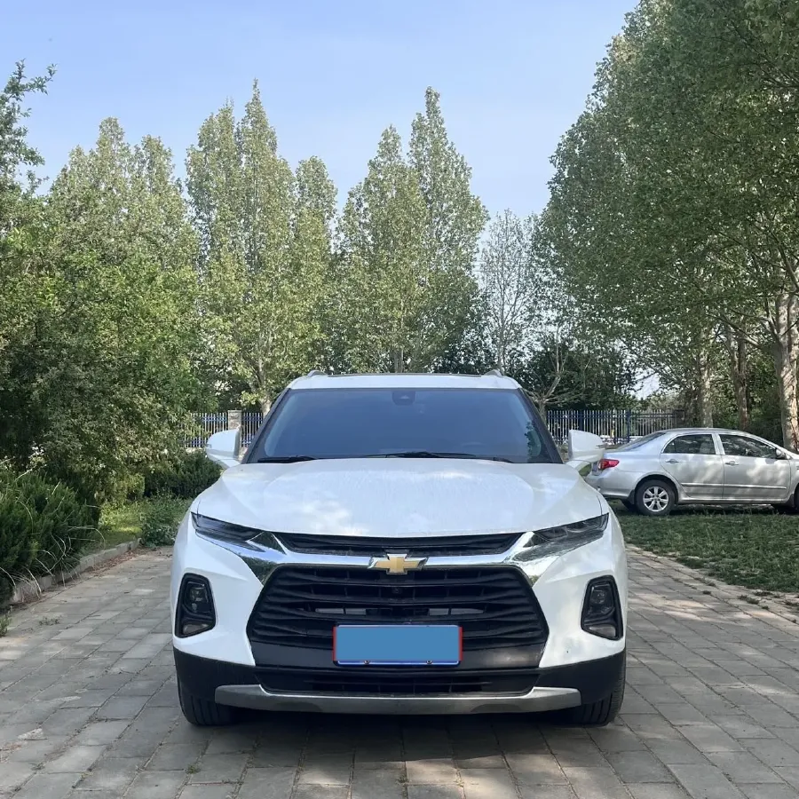 2021 BMW 3 Series 2.0T 156HP L4 8AT,autocango,china used car exporter,china ev exporter,chinese used car exporter,chinese used ev exporter